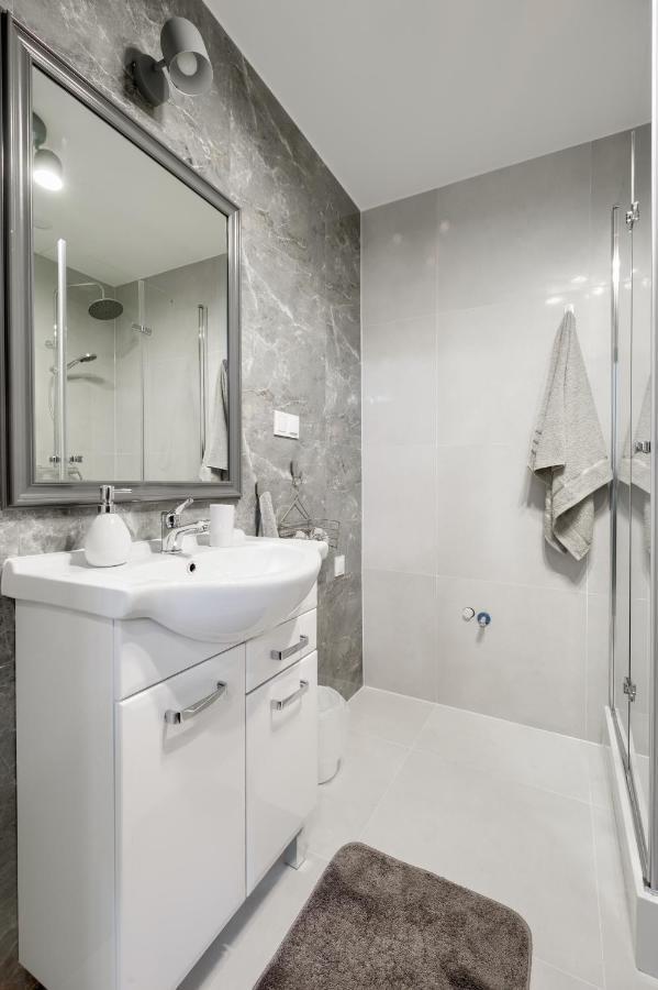 Niron Apartament Dom Z Papieru Sztokholm 皮拉 外观 照片