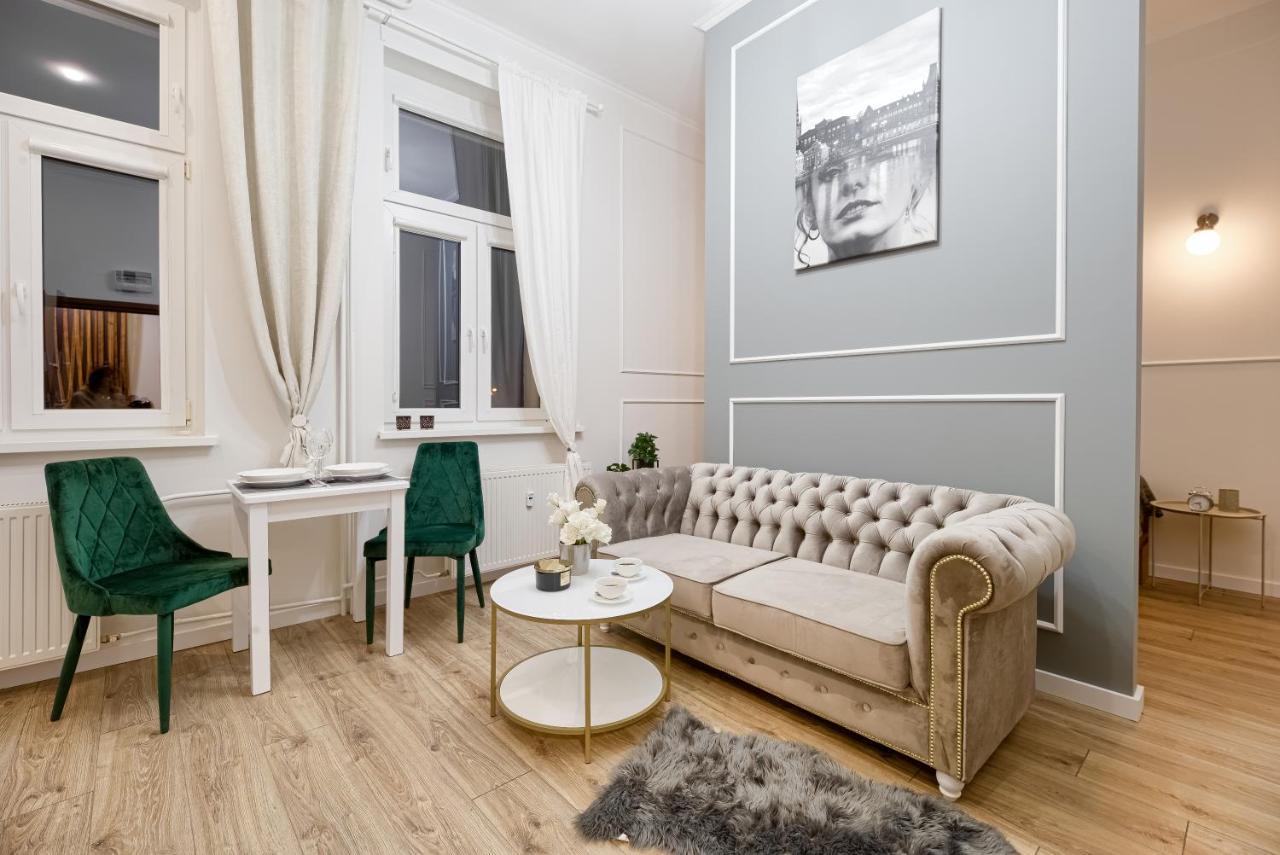 Niron Apartament Dom Z Papieru Sztokholm 皮拉 外观 照片